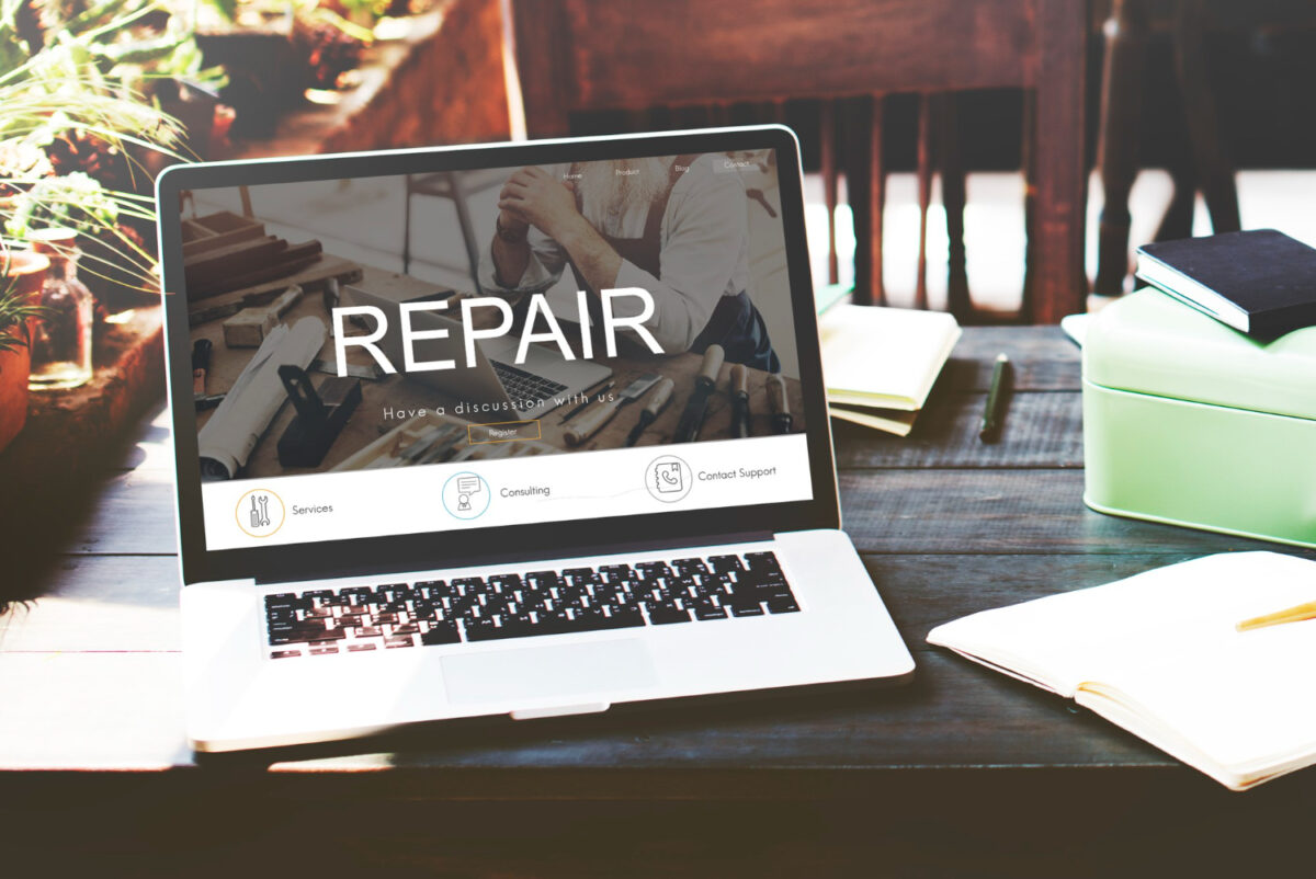 Laptop Screen Repair & Replacement Service at Doorstep - Image 1