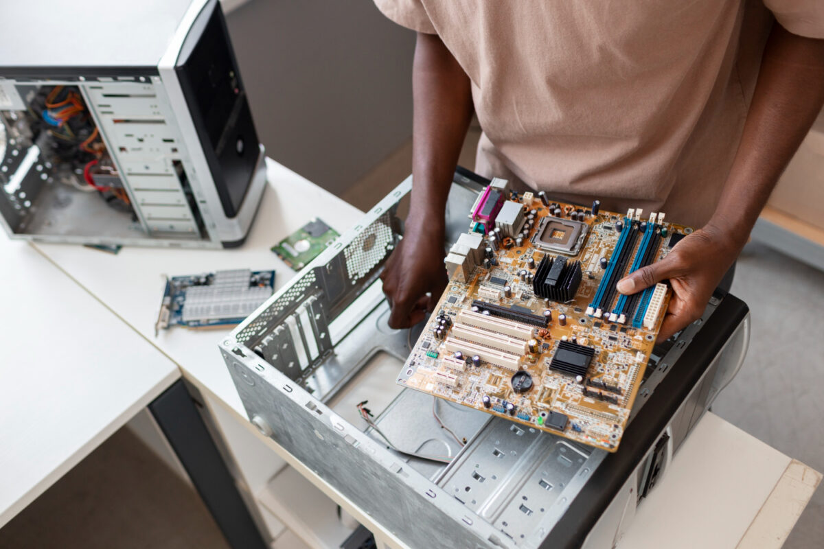 Computer General Repair Services - Image 1